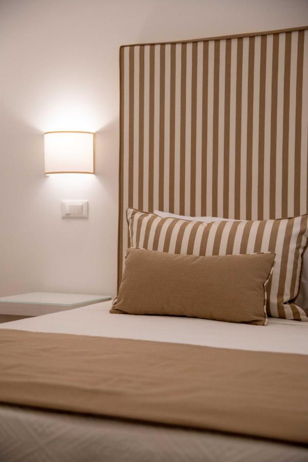 Solymar Due Apartment Sorrento Luaran gambar