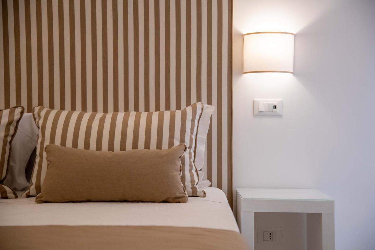 Solymar Due Apartment Sorrento Luaran gambar