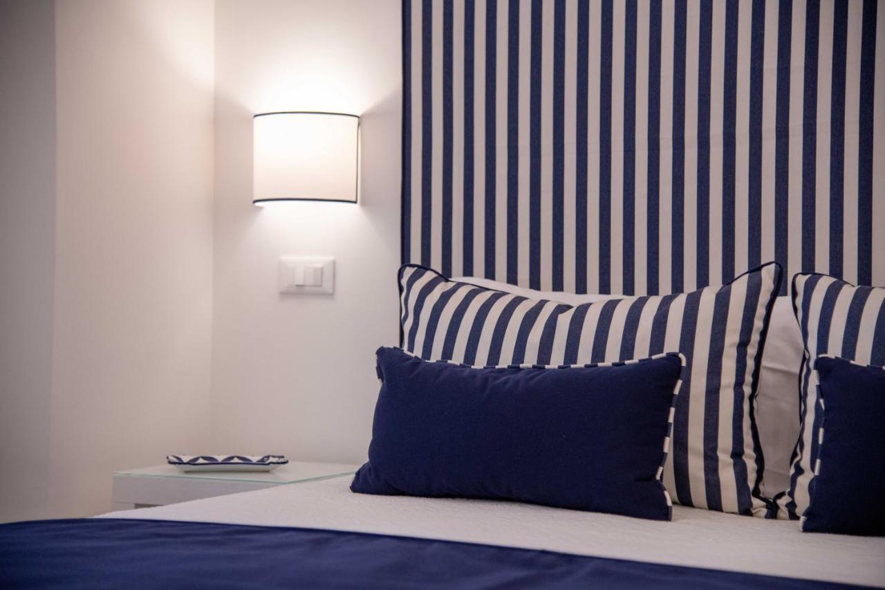 Solymar Due Apartment Sorrento Luaran gambar